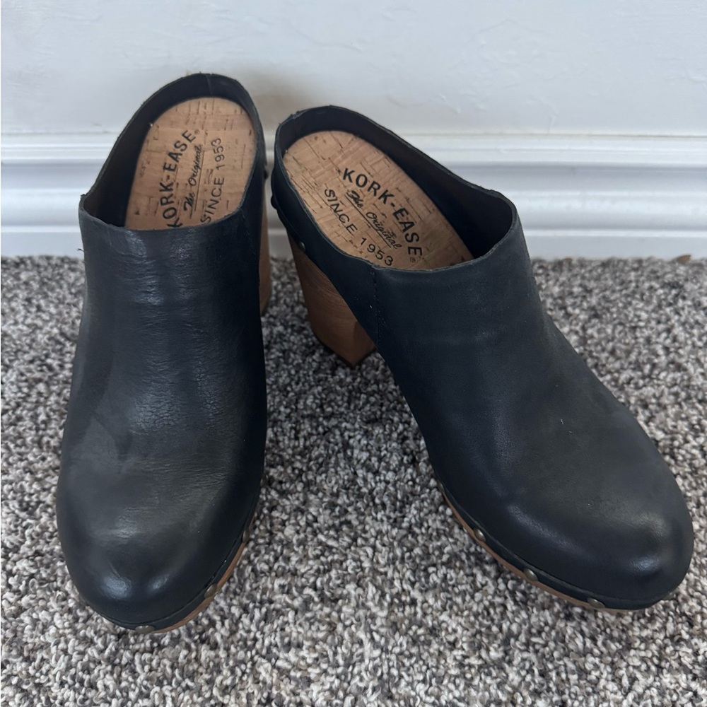 Kork-Ease Black Leather Mules